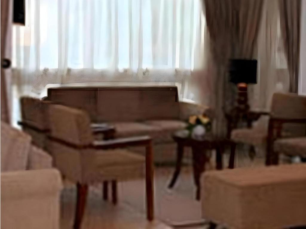 Le Beringin Hotel Салатига Екстериор снимка